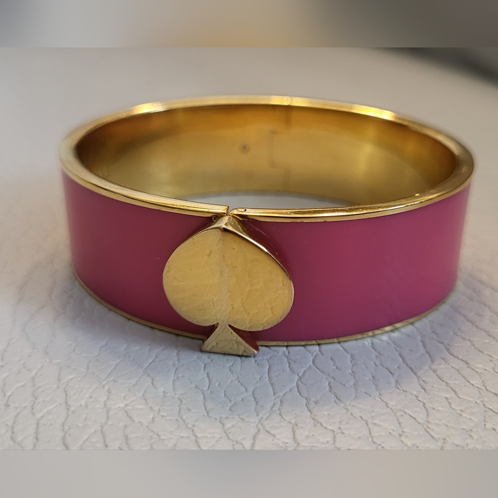 Kate Spade pink bracelet bangle in good used condition